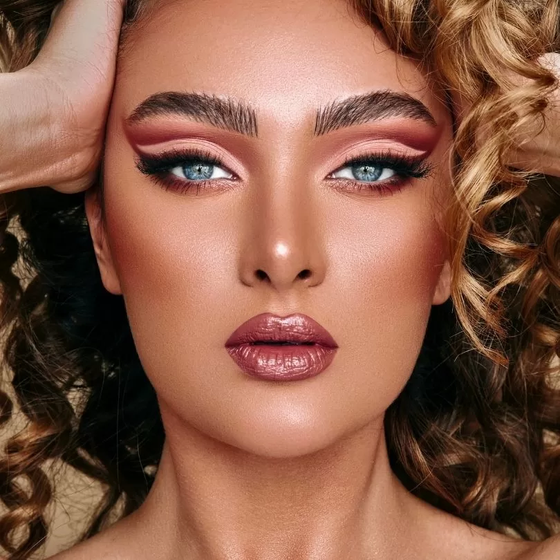 Curso Design de Sobrancelhas em Curitiba jpg