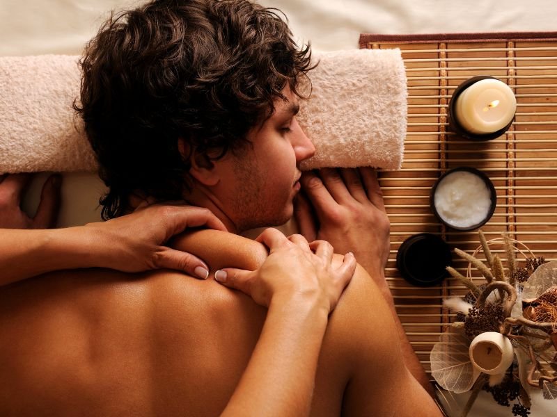 Curso de Massagem Relaxante em Curitiba