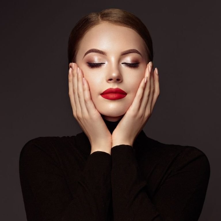 Lash Lifting ou Extensão de Cílios: Qual Técnica Aprender?