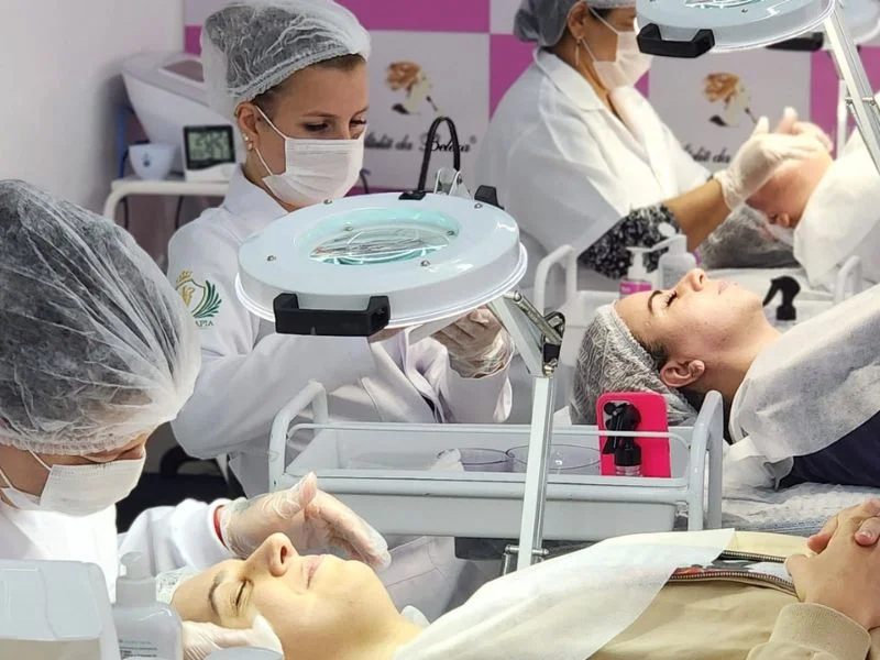 Curso de Estetica Facial Master Curitiba